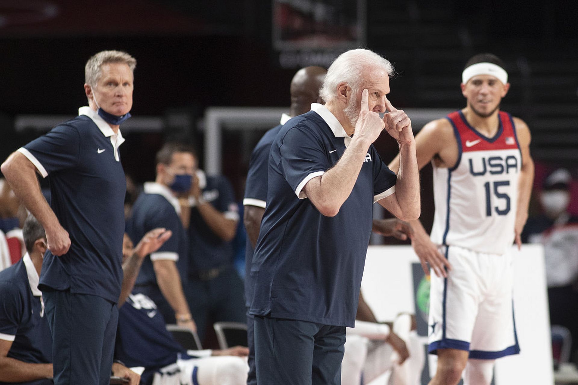 莫雷是费城76人队的总经理,他在选秀和交易方面有着独到的眼光和决策