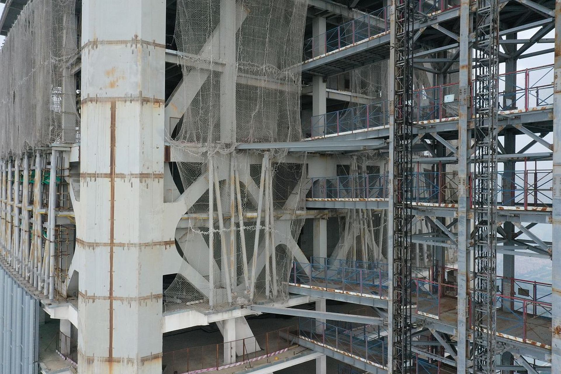 天津117大厦,世界最大的烂尾楼,我突发脑洞,能不能改建成立体式陵园