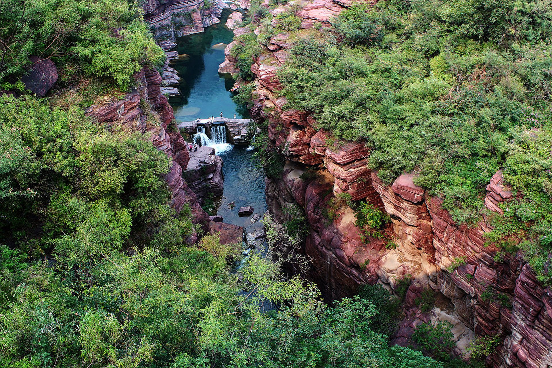 夏日慢慢游# 暑假期间在河南最值得带孩子去打卡的十个景区,你去辜父