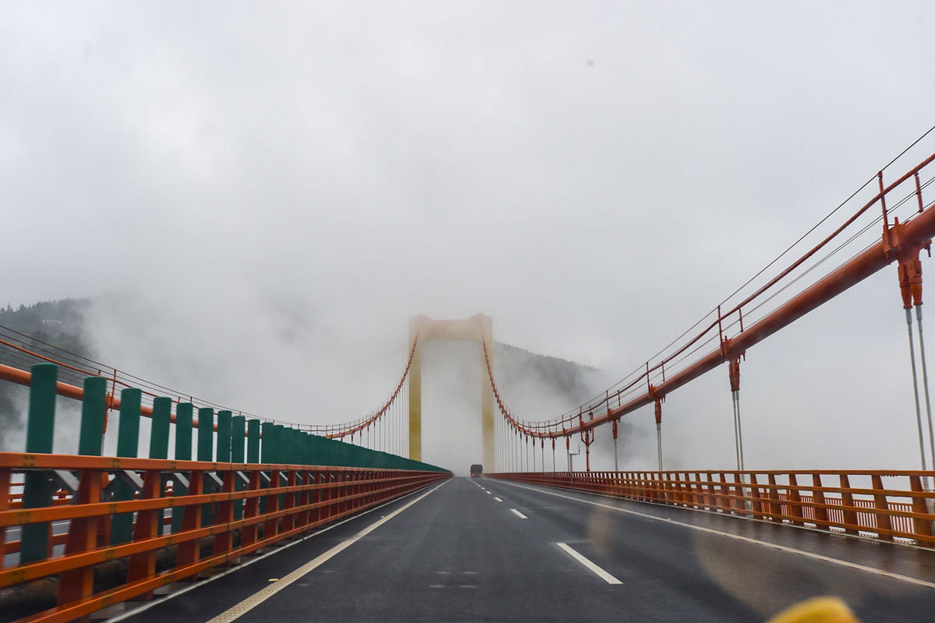 东山寺,小江峡谷,普立溶洞景区,乌蒙山大草原,普立特大桥,宣威火腿