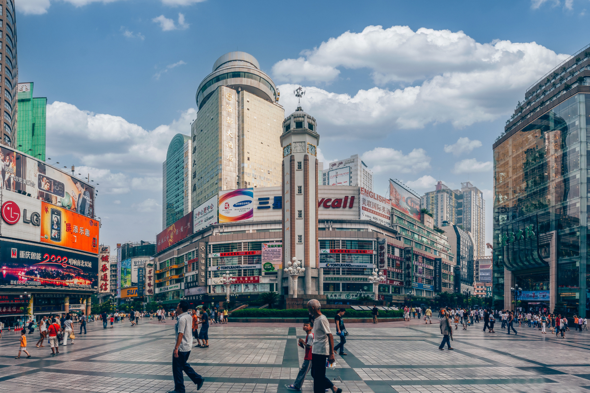 秋日环游指南# 从重庆旅游回来后,说说我的真实感受:  1,  很多人说