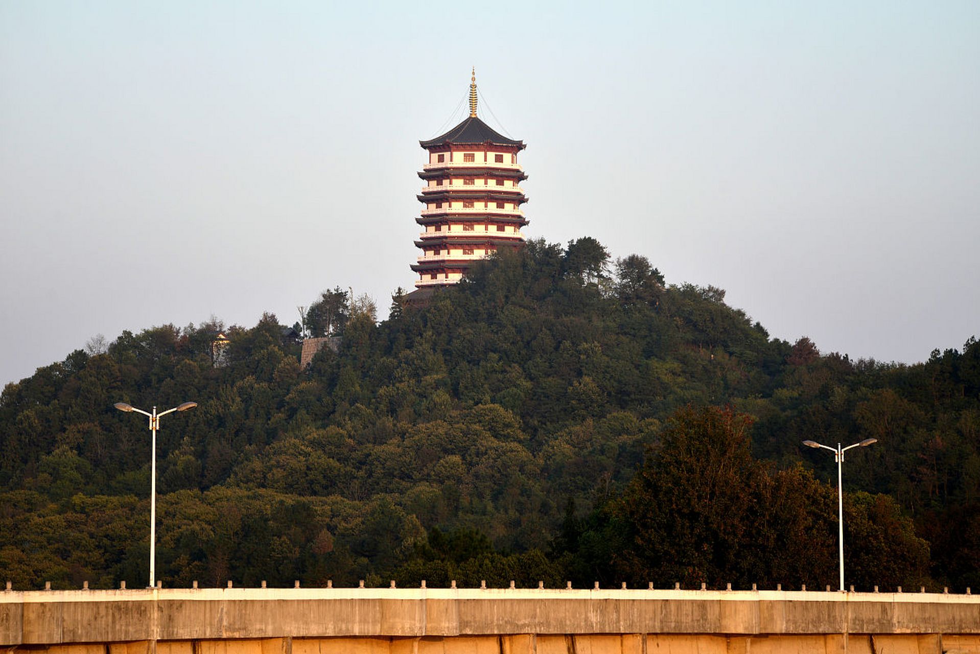 知识创作挑战赛# 舒城,一个历史悠久,文化底蕴深厚的县城,不仅拥有