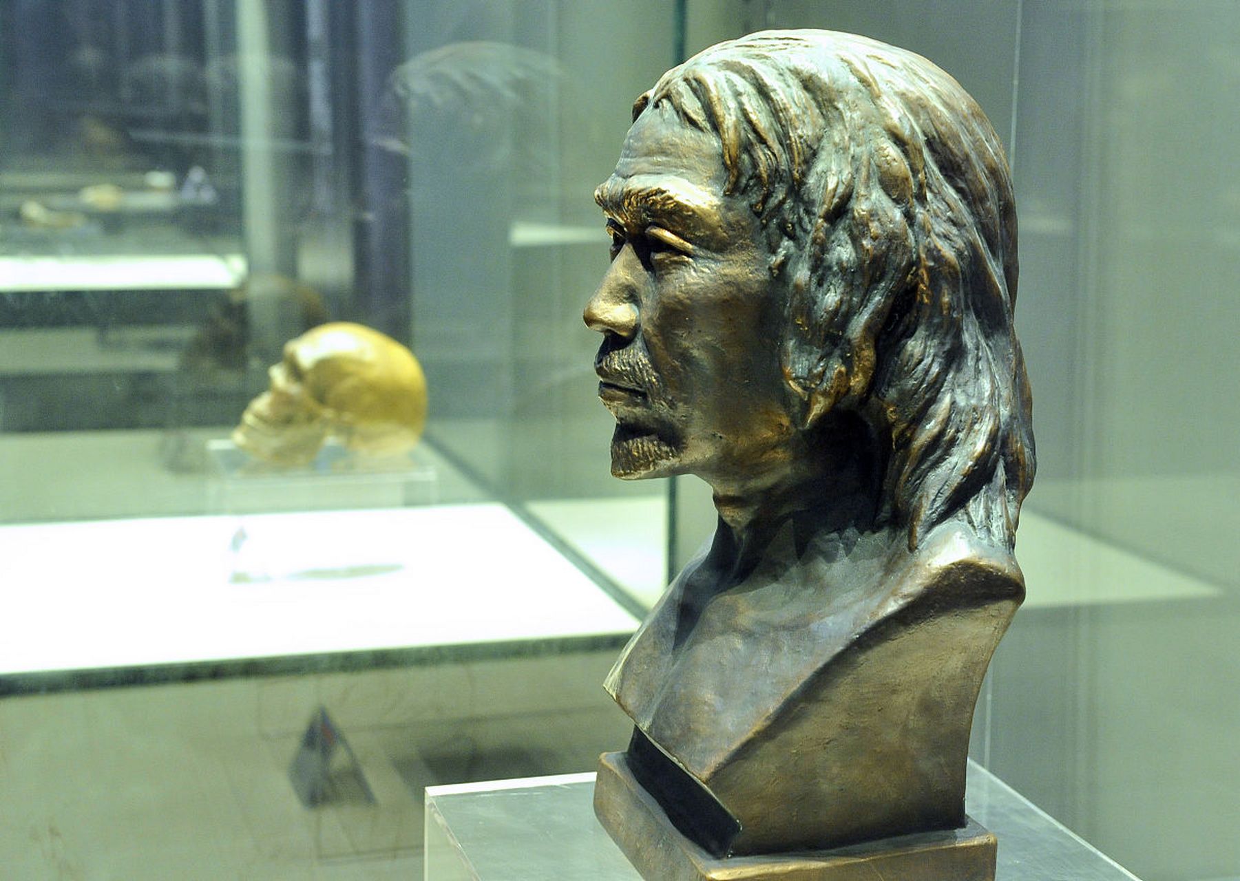 元谋人,蓝田人,北京古猿人,山顶洞人竟然不是我们的祖先!