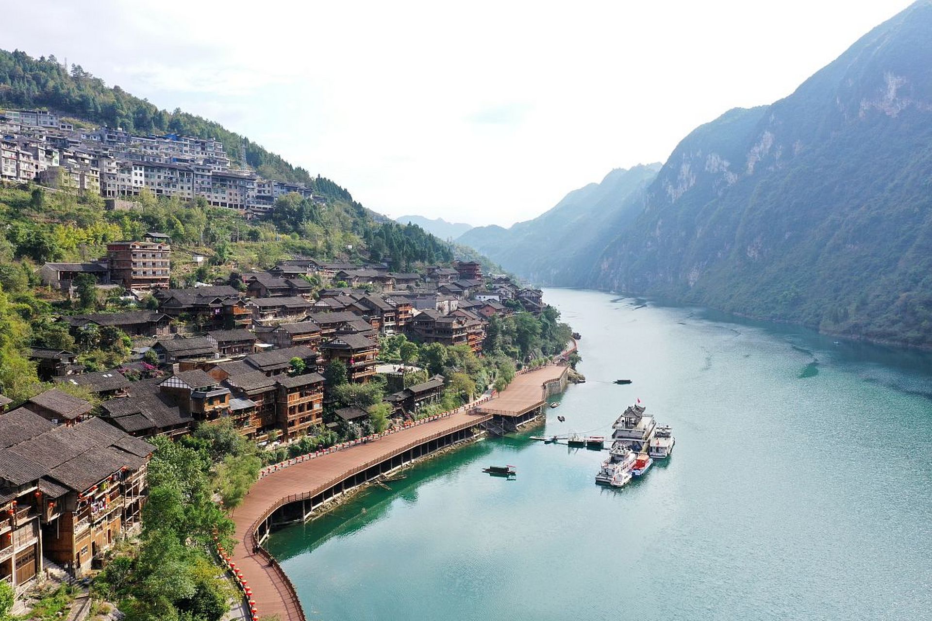 山城不打烊# 重庆乌江·龚滩旅游度假区位于中国重庆市,这个拥有悠久