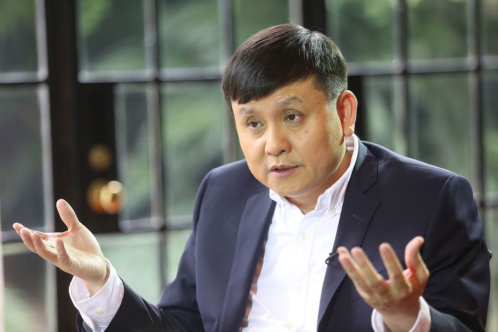 医院回应张文宏获赠别墅千万现金# 由对张文宏个人的奖励变成了团队