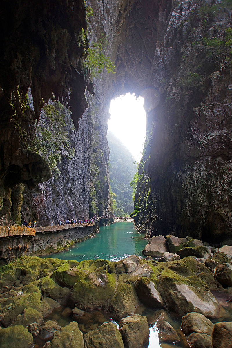 白水洋鸳鸯溪位于福建省宁德市屏南县,是国家 5a 级旅游景区.