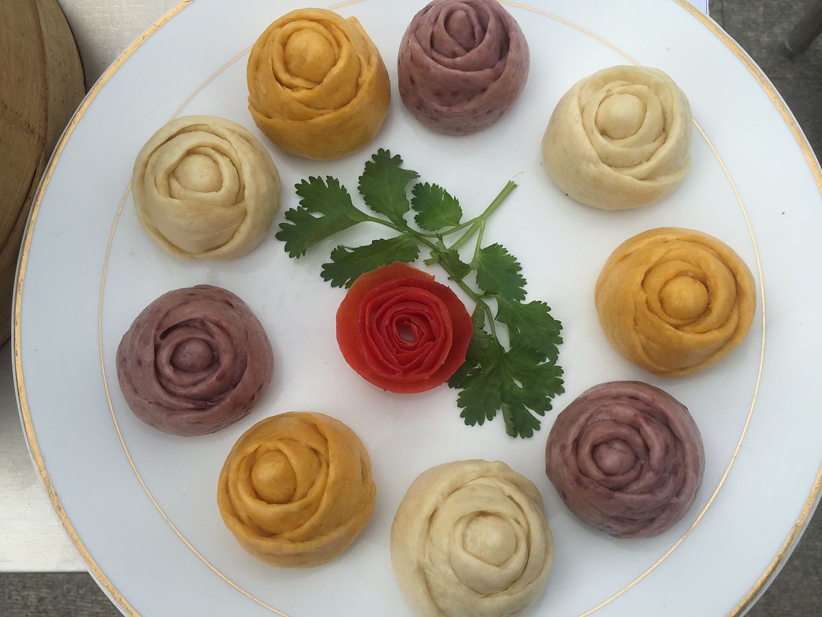 五分钟学会五种花卷卷法 轻松做出漂亮又美味的居家面点