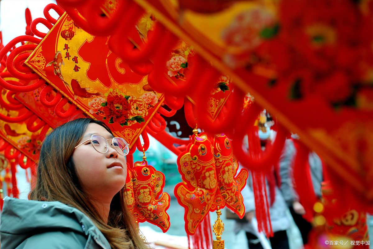 江西年味别样浓# 春节承载了江西人民最美好的情感,千百年来,各地在
