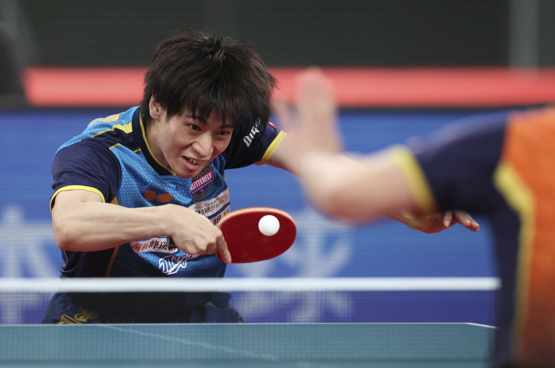 日本乒乓球队巴黎奥运会选拔赛,张本智和遭遇户上隼辅