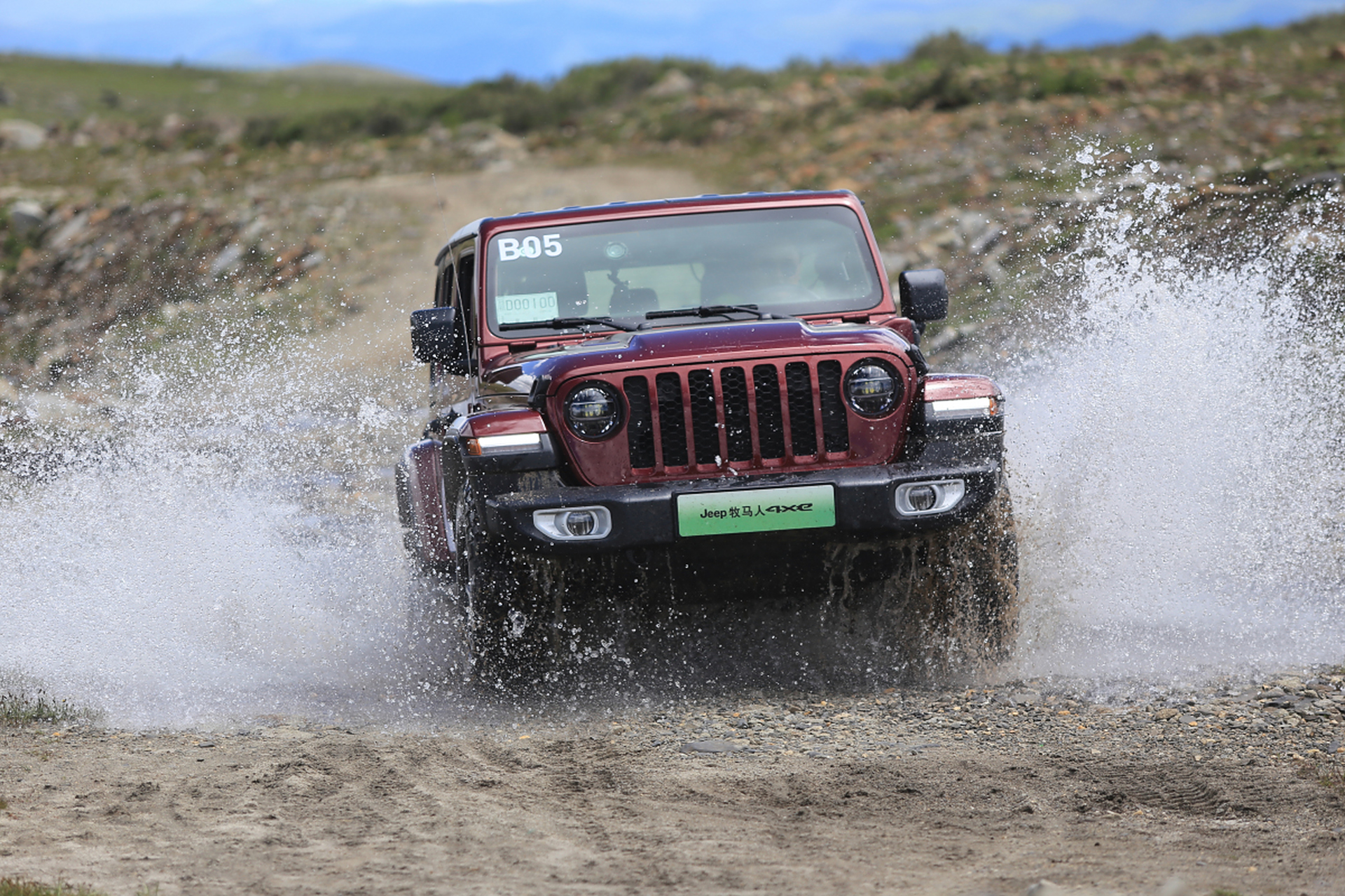 在深入了解jeep牧马人的同时,我们再深入聊聊这个品牌的背景.