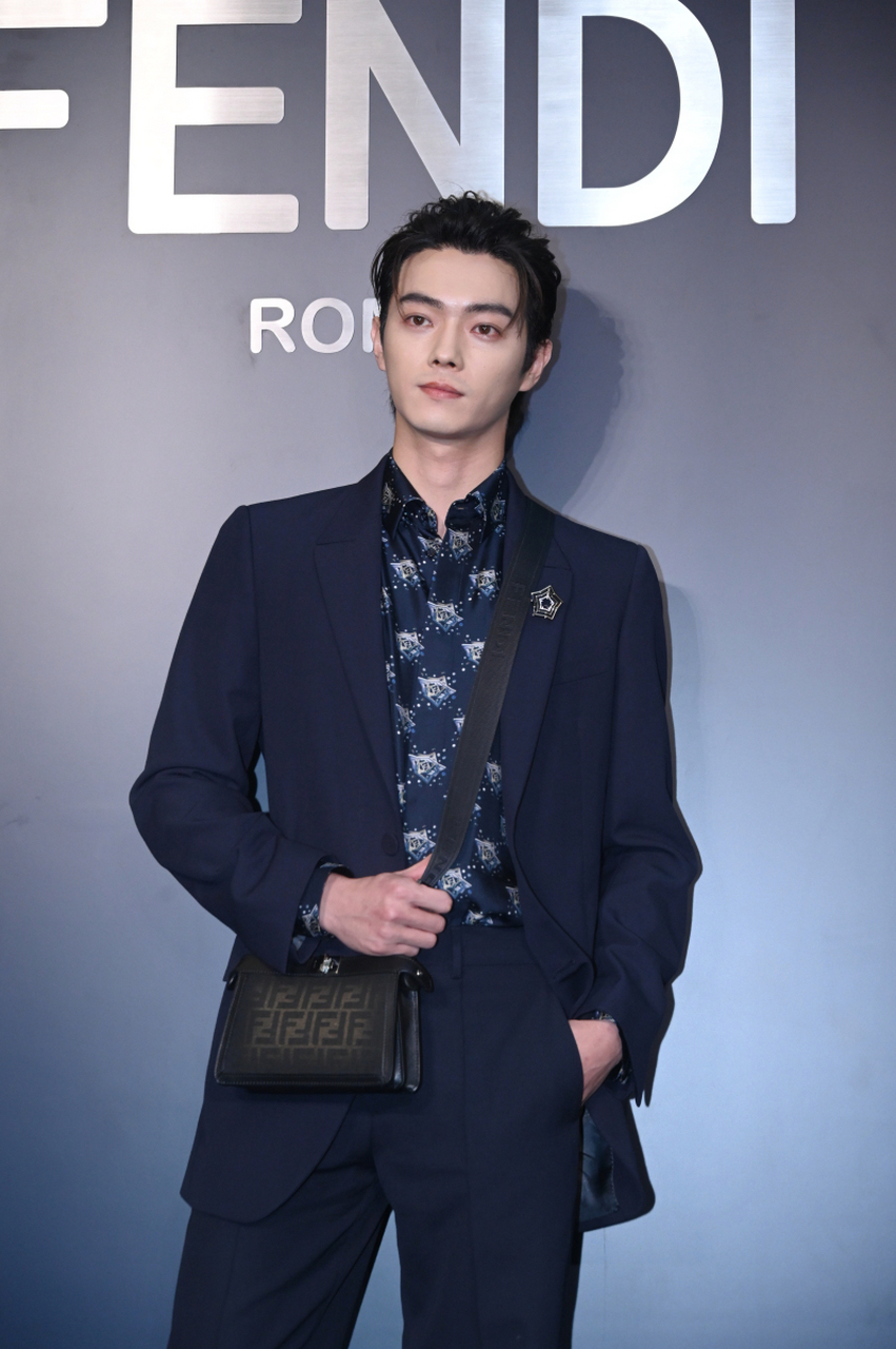 有陈晓在,许凯还能成为一哥?