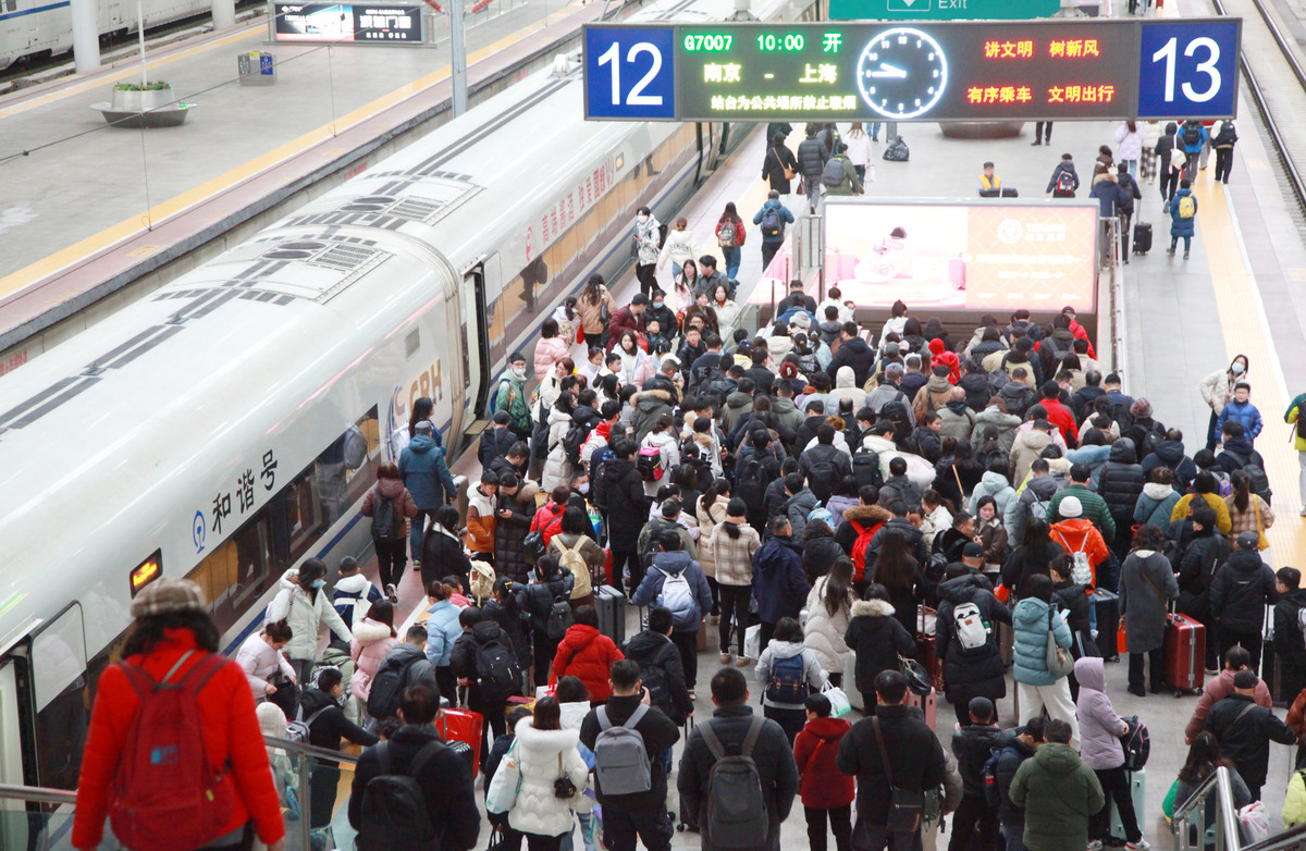 深圳铁路7天累计到发旅客445.9万人次 返程高峰持续高位