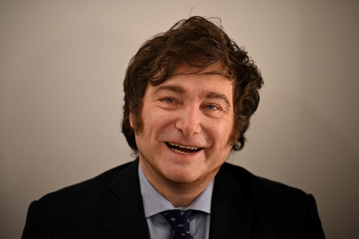 另类总统上任,经济咋样了?