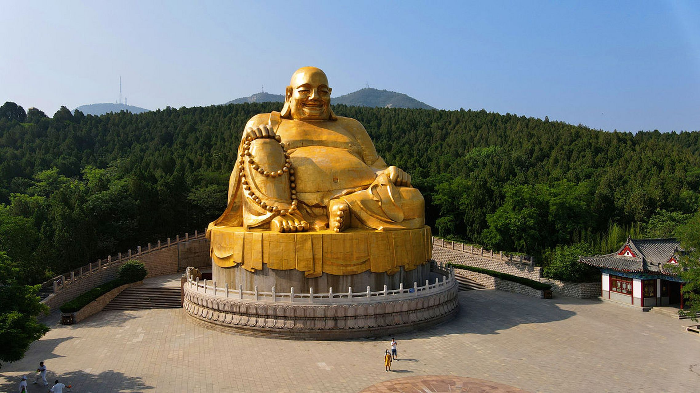 中原大佛风景区,河南鲁山的瑰宝!环境如画,交通便捷.