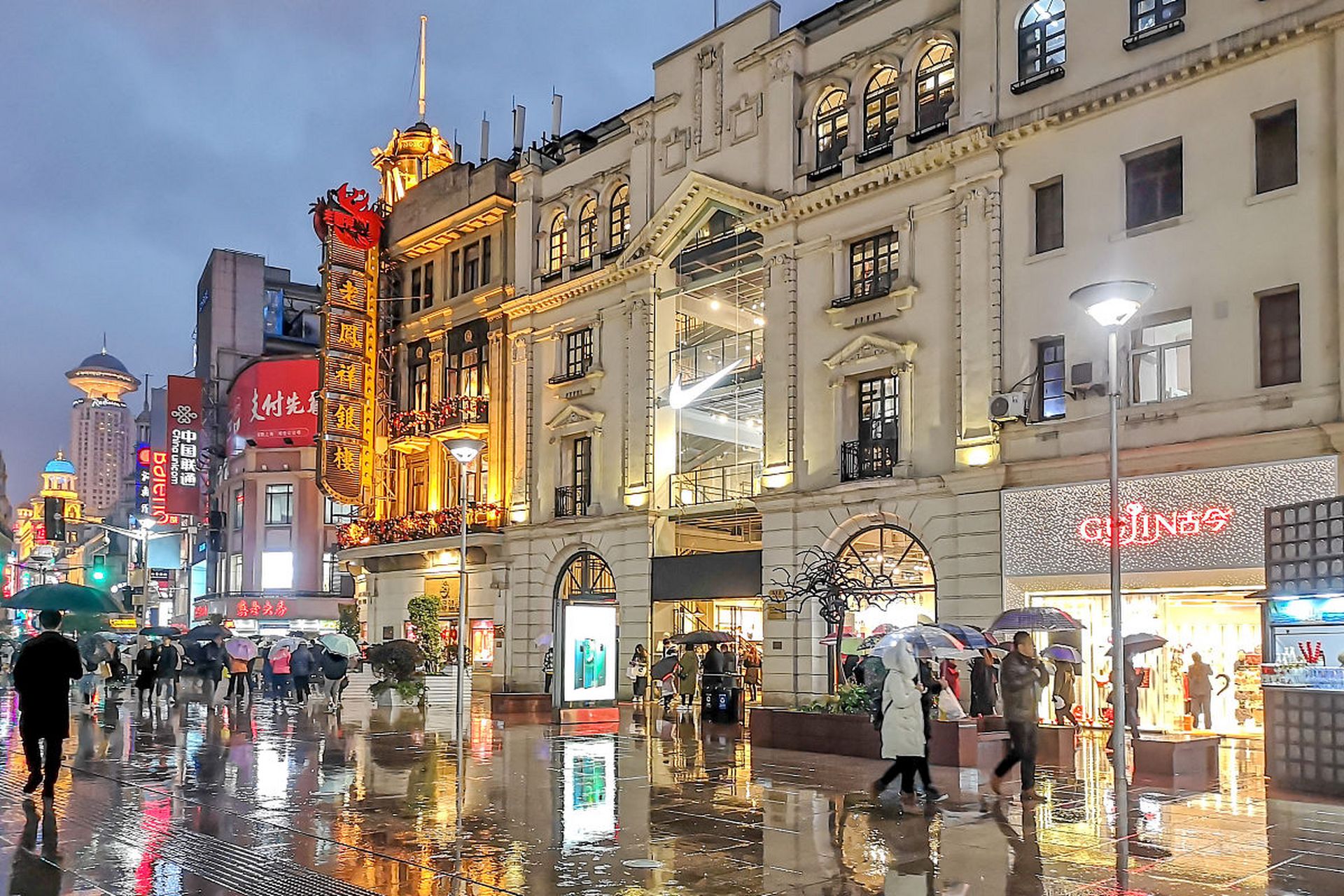 武汉二日游攻略:楚河汉街漫步,新洲凤娃古寨探秘0869♂1598