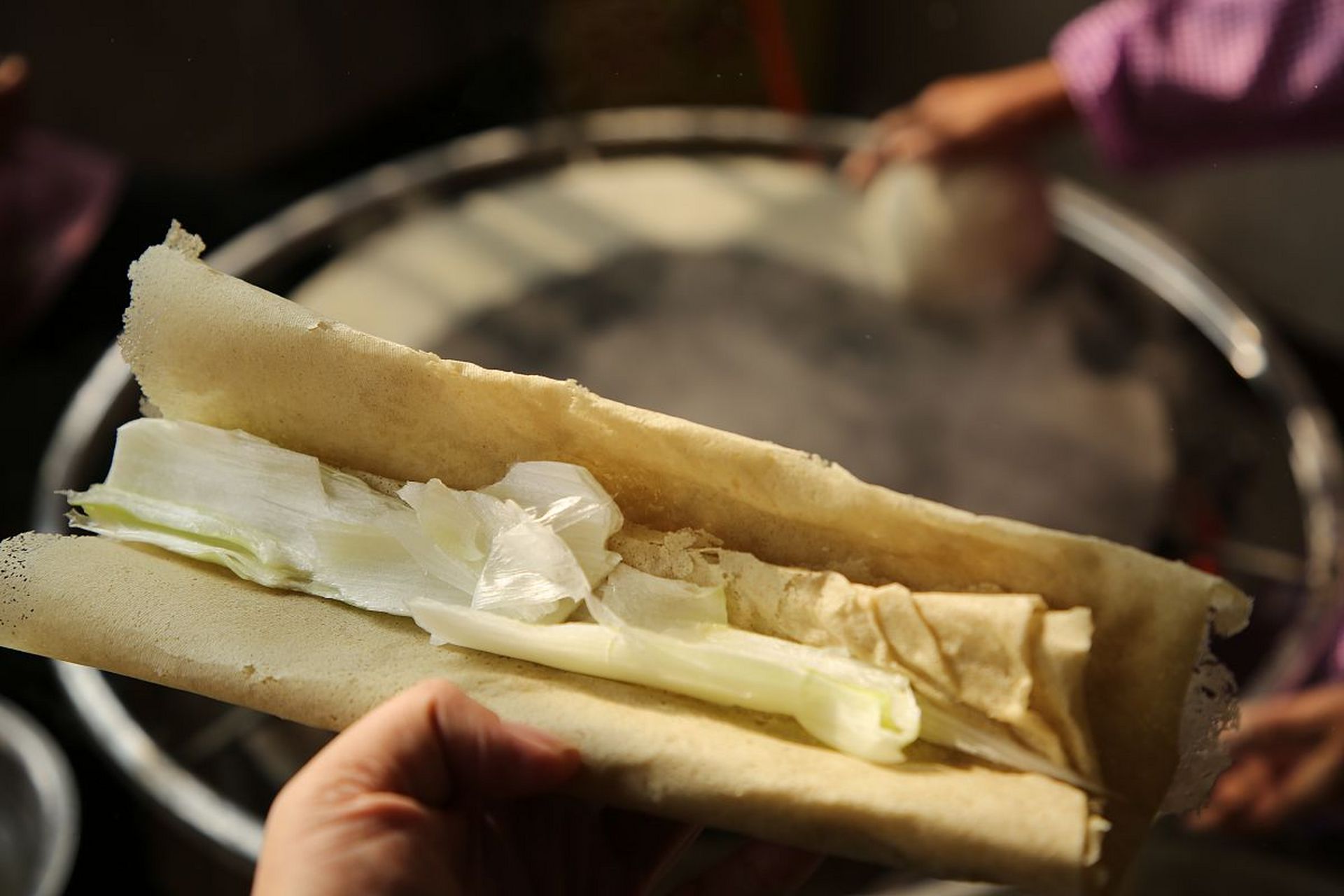 煎饼绿豆面搅拌机(煎饼绿豆面搅拌机视频)