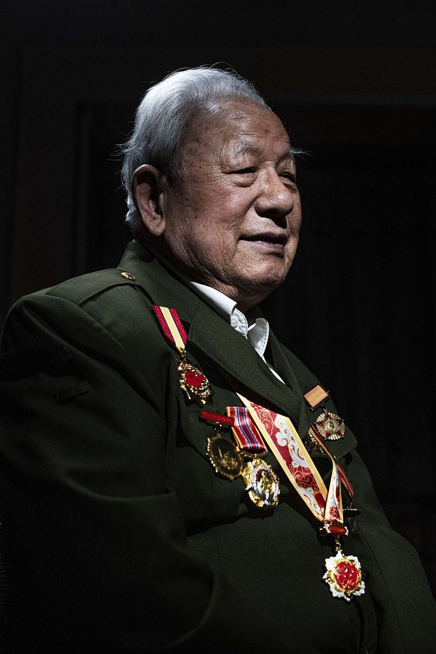 孔庆三却被火炮的