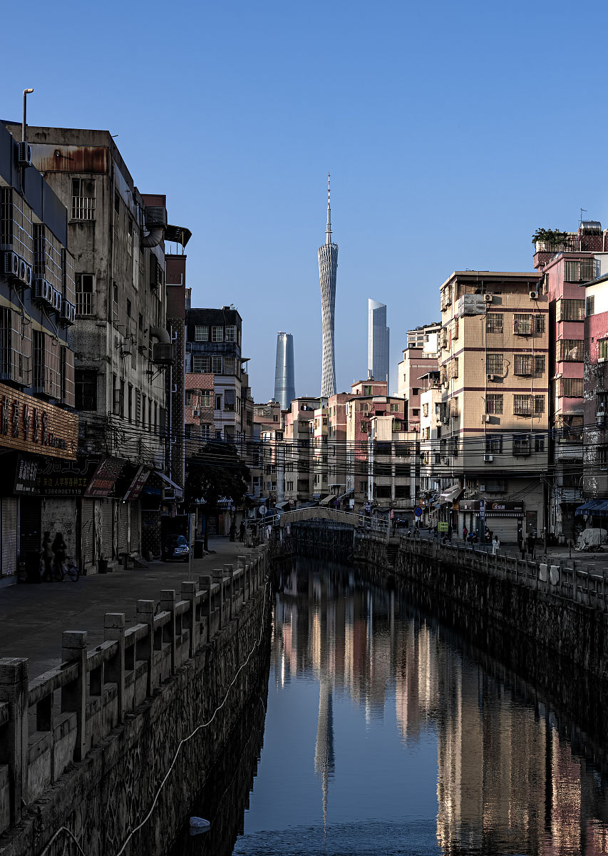 西丽街道办事处称,居民朋友近期收到的"要求在6月30日前限期搬离的