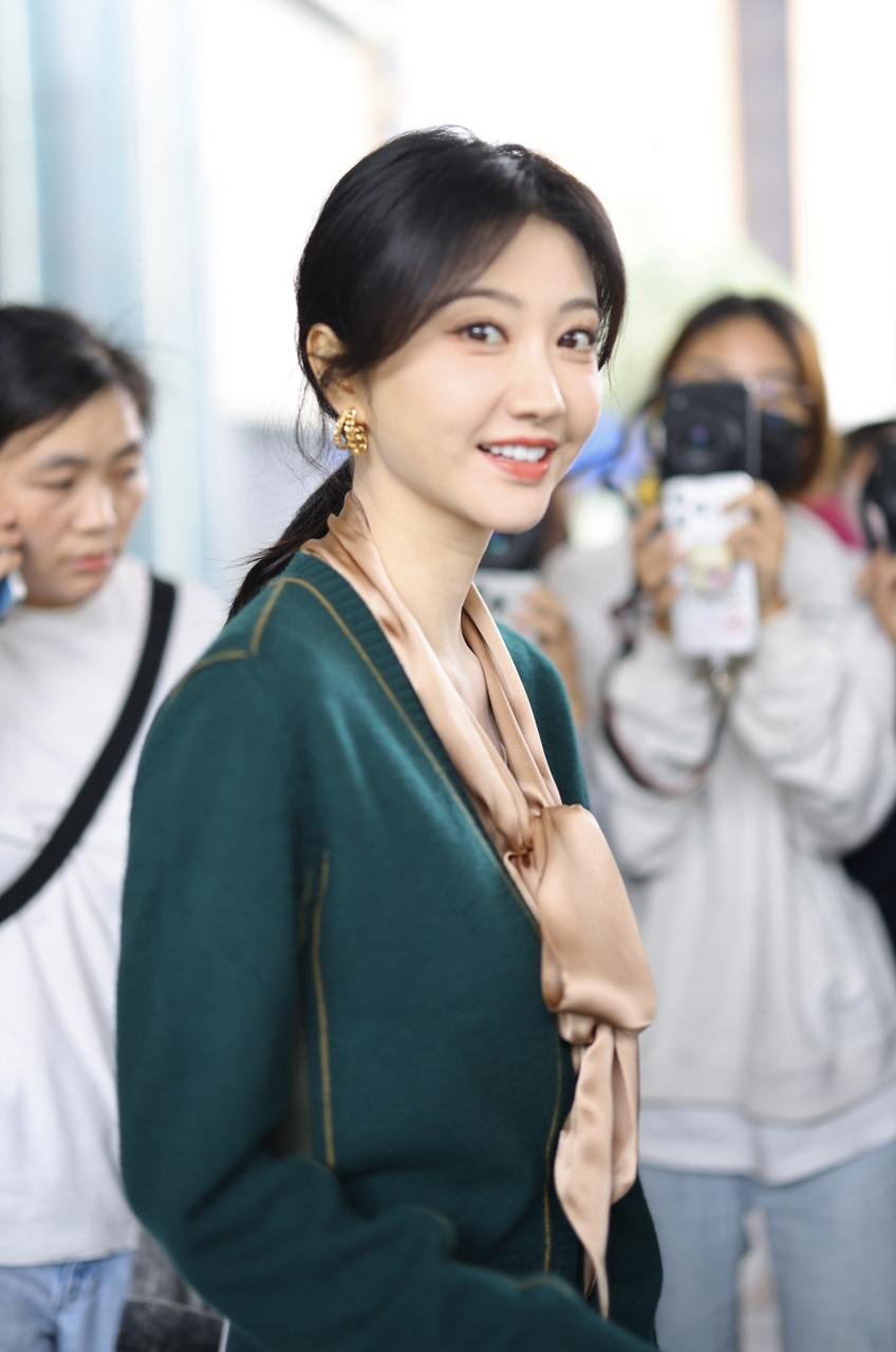 景甜在《令人心动的offer》中直言,不想和爸妈诉苦.