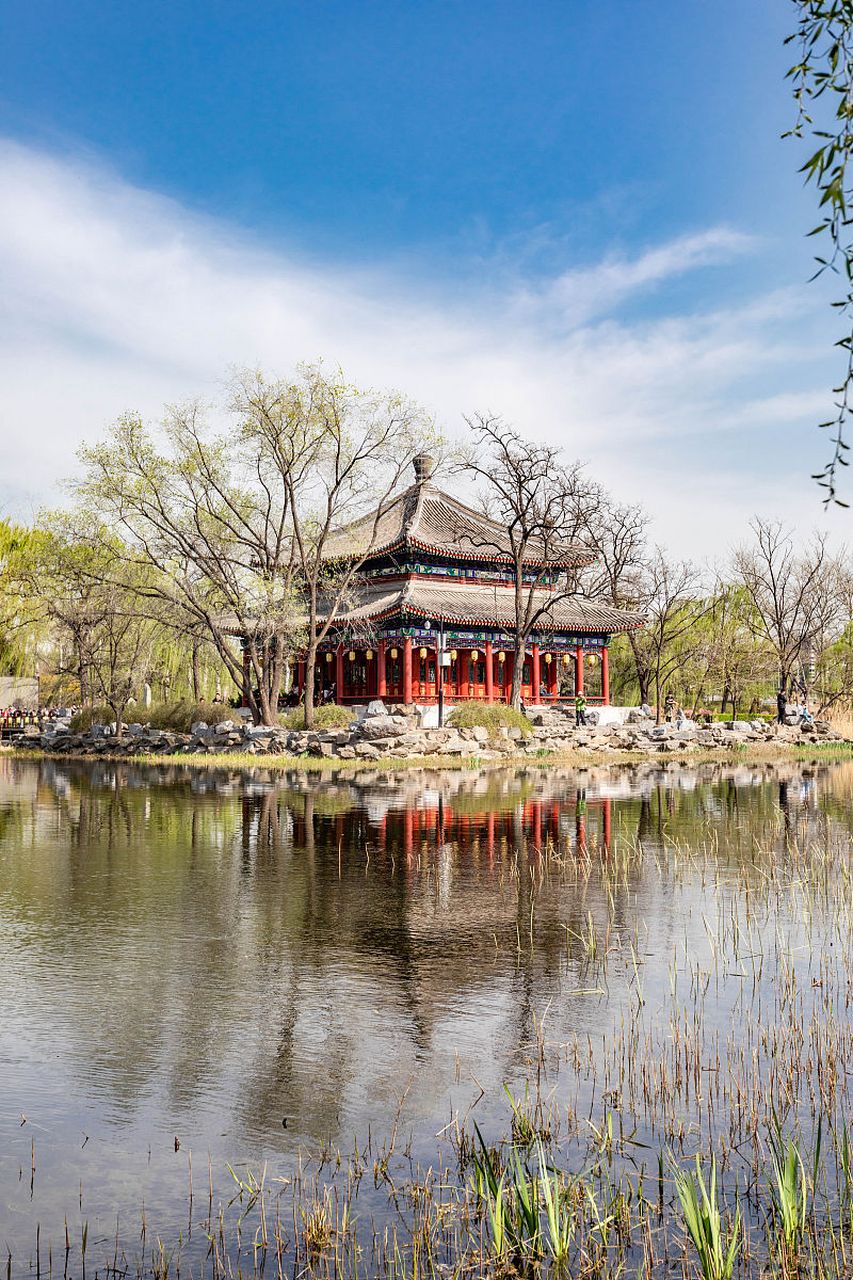 云南昆明旅游必去的景点推荐: 1.