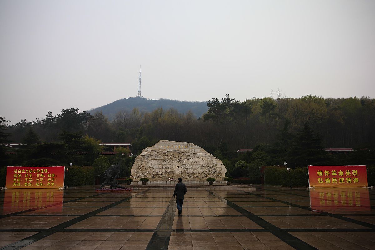 蚌埠的老虎山是否在夏季登山活动中展现出独特的风光?