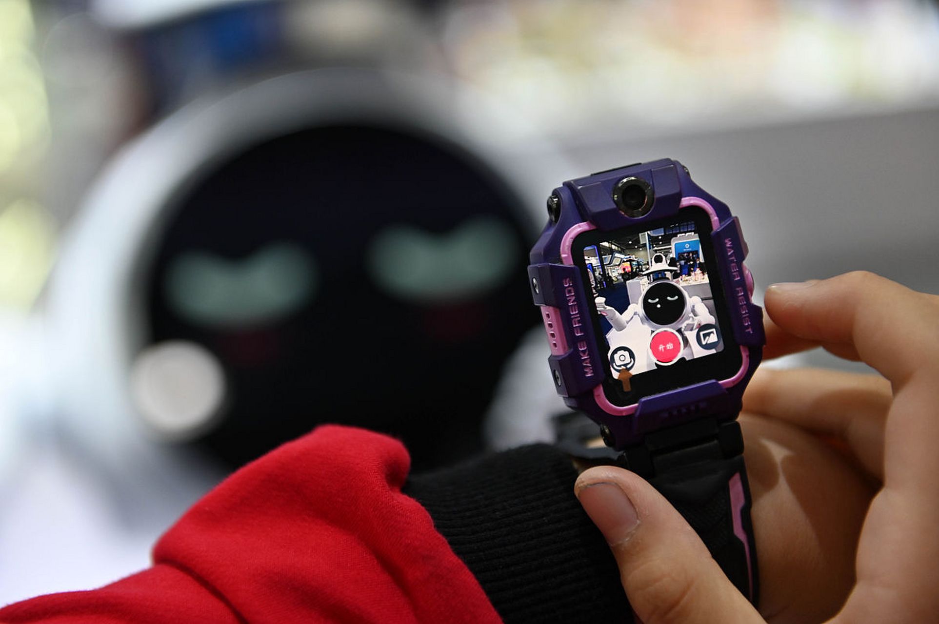 小天才儿童电话手表z9,让你的宝贝不再错过任何一通电话99   unix