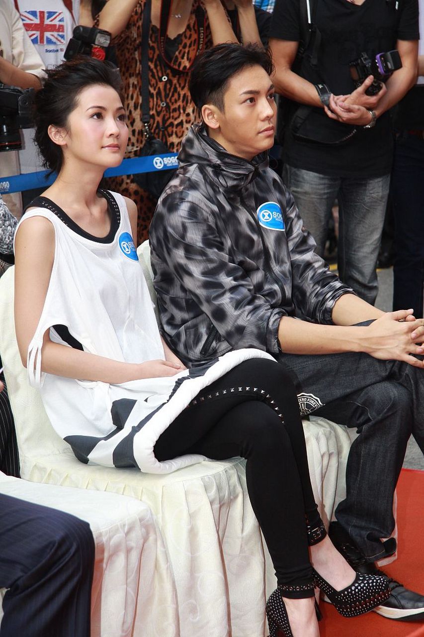 在8月13日的采访中,阿sa(蔡卓妍)坦言已与石恒聪分手,六年的感情就此