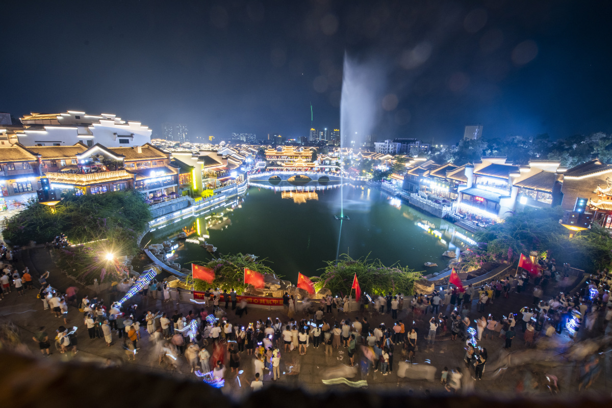社论:崇左市旅游优惠措施,以东北游客为重推动区域旅游经济发展