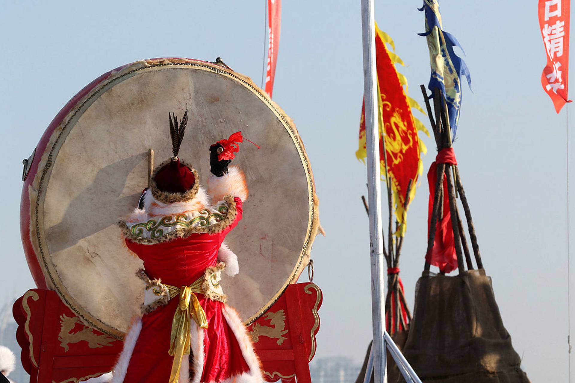 不我以归,忧心有忡.