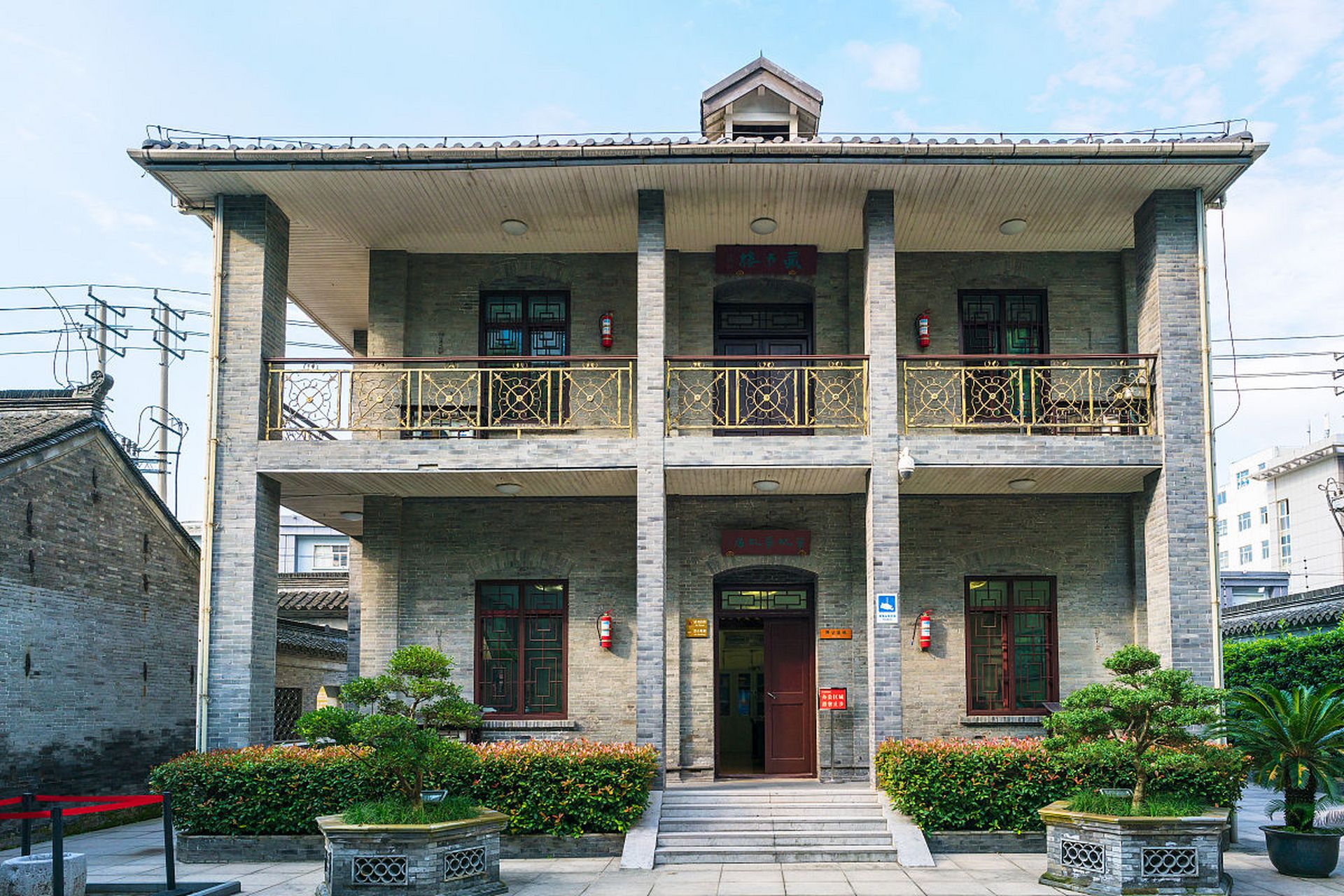 南京"黄琪翔旧居"是一座保存相对完好的民国历史名人故居,位于南臼行