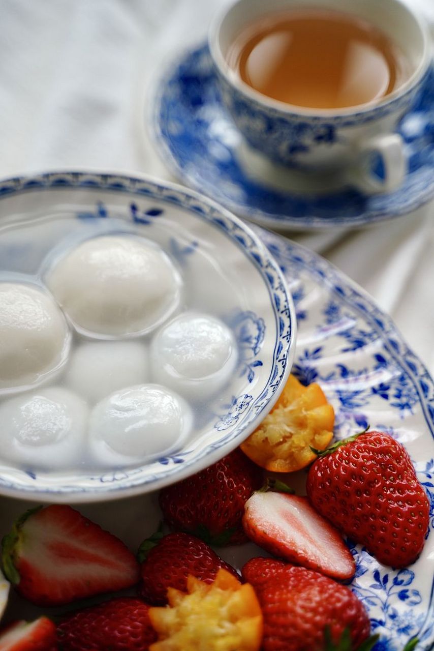 首先,大雪节气是冬季的第三个节气,也是一年中最冷的时节之一.