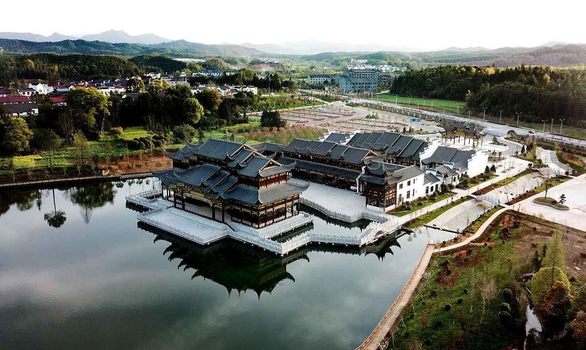 江西景德镇乐平古戏台:深厚的历史文化底蕴与独特的建筑艺术