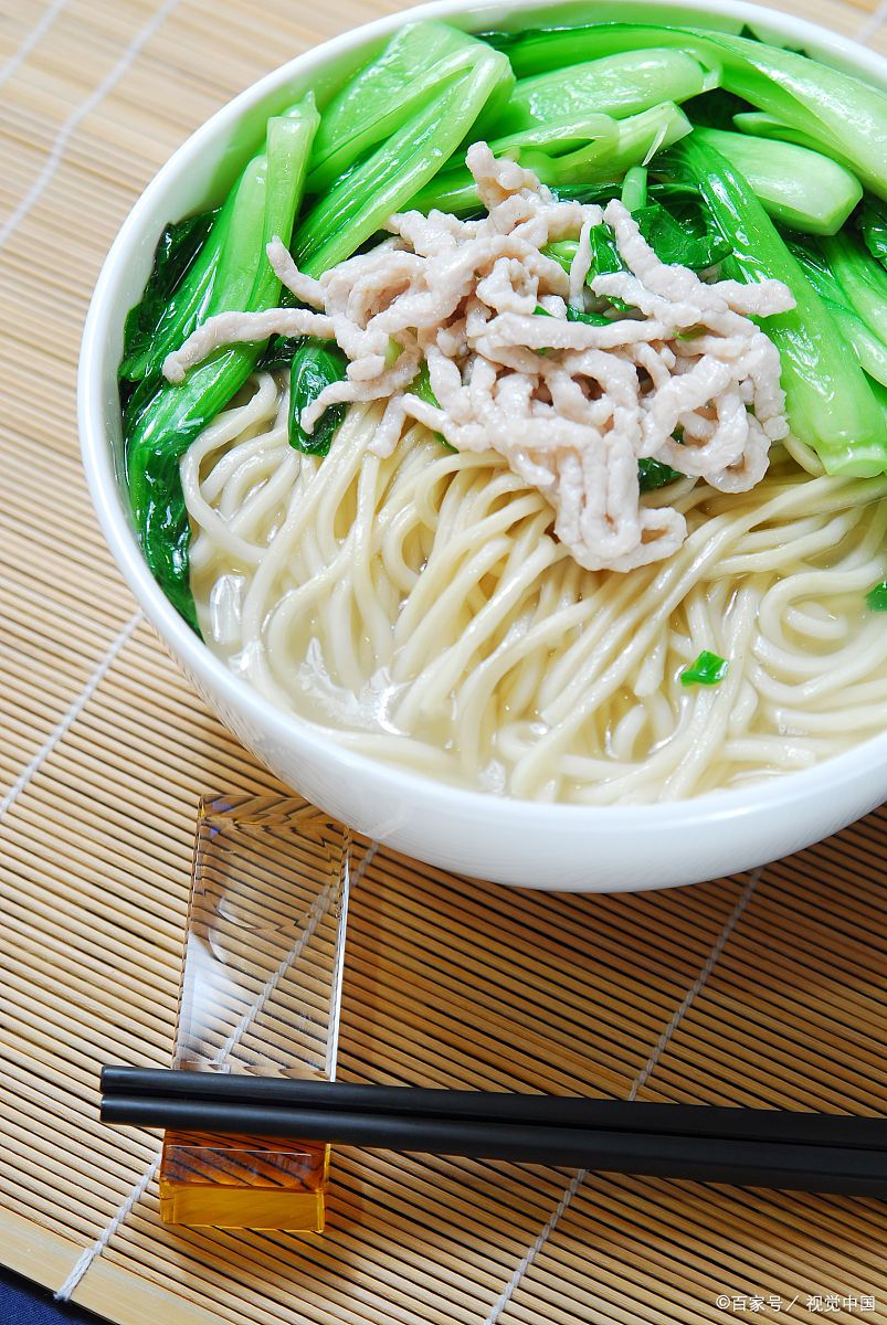 面条简单又好吃的做法如下