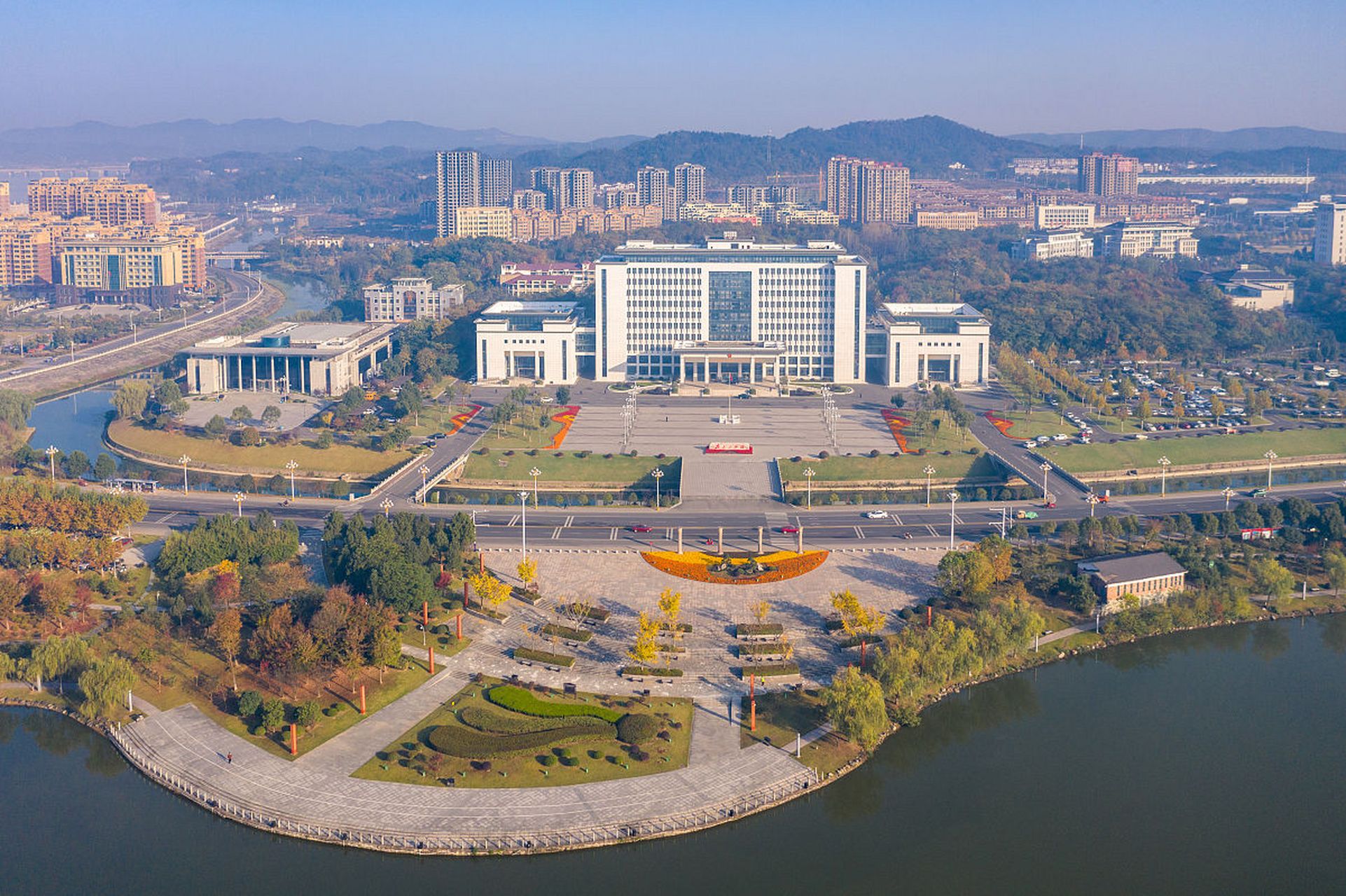 知识创作挑战赛# 霍山县,位于安徽省六安市,拥有丰富的自然和人文