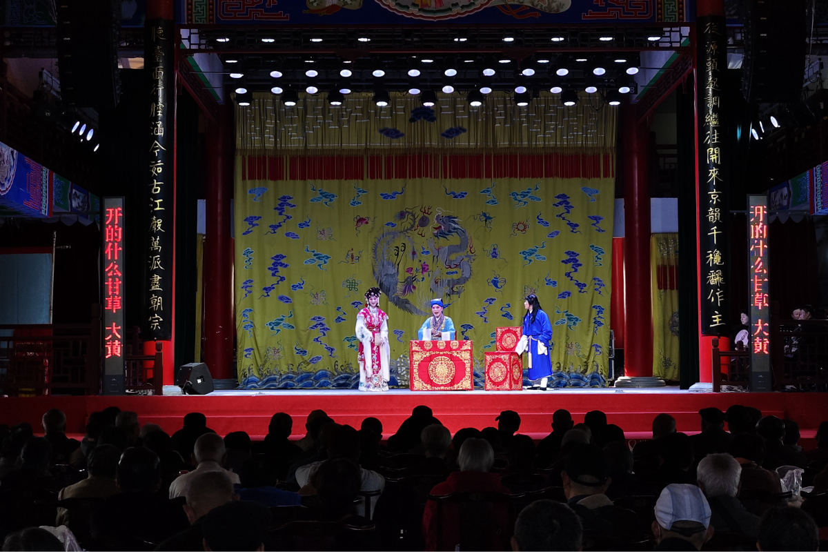 北京梨园剧场,一个充满传统韵味与现代气息相交融的奇妙之地.