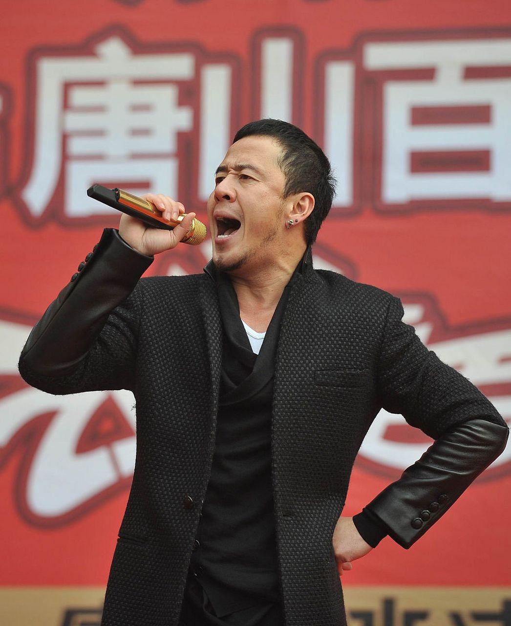 "  杨坤这一回应,下一步会如何发展?