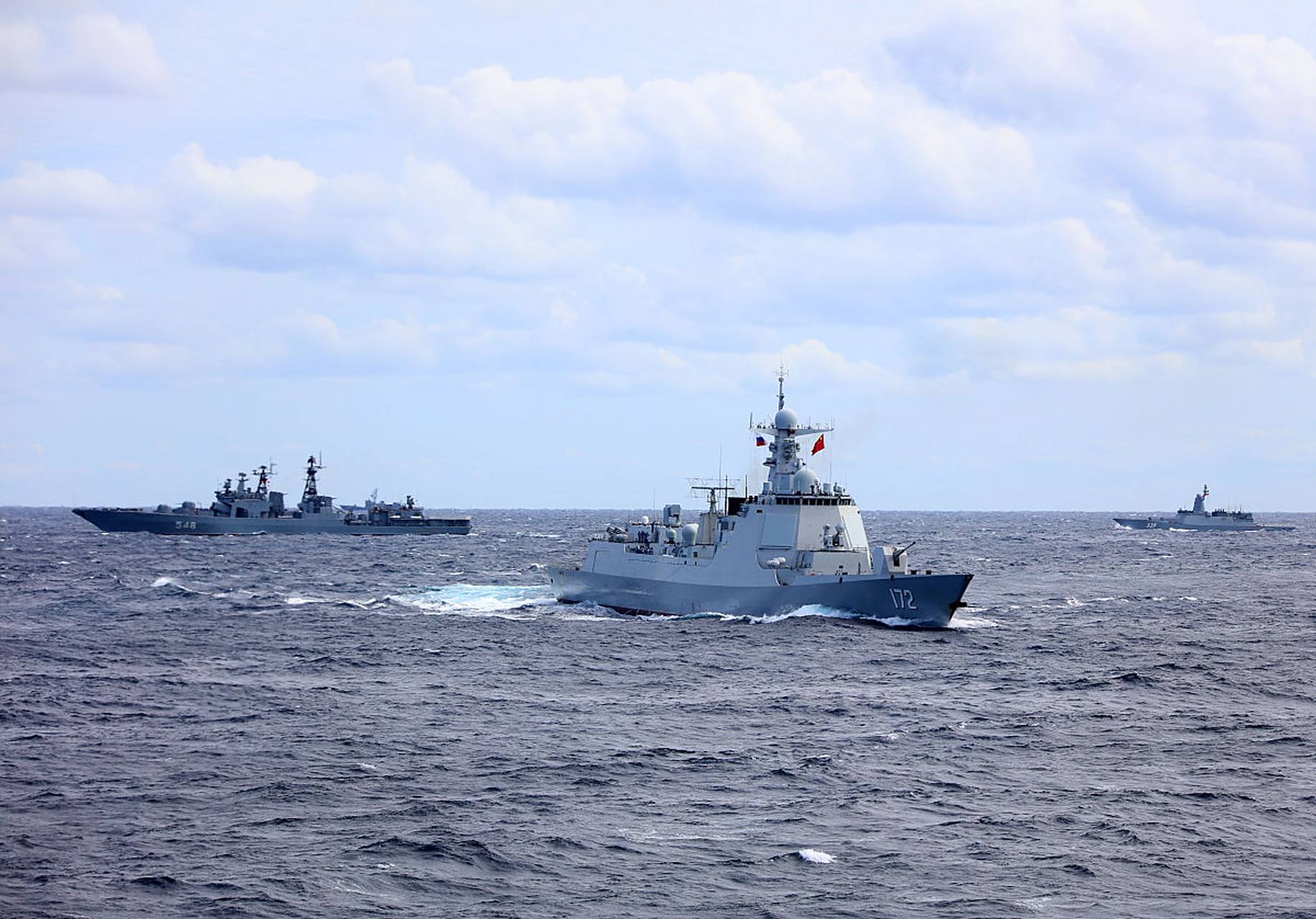 中俄将开展第3次海上联合巡航#   海军司令员董军