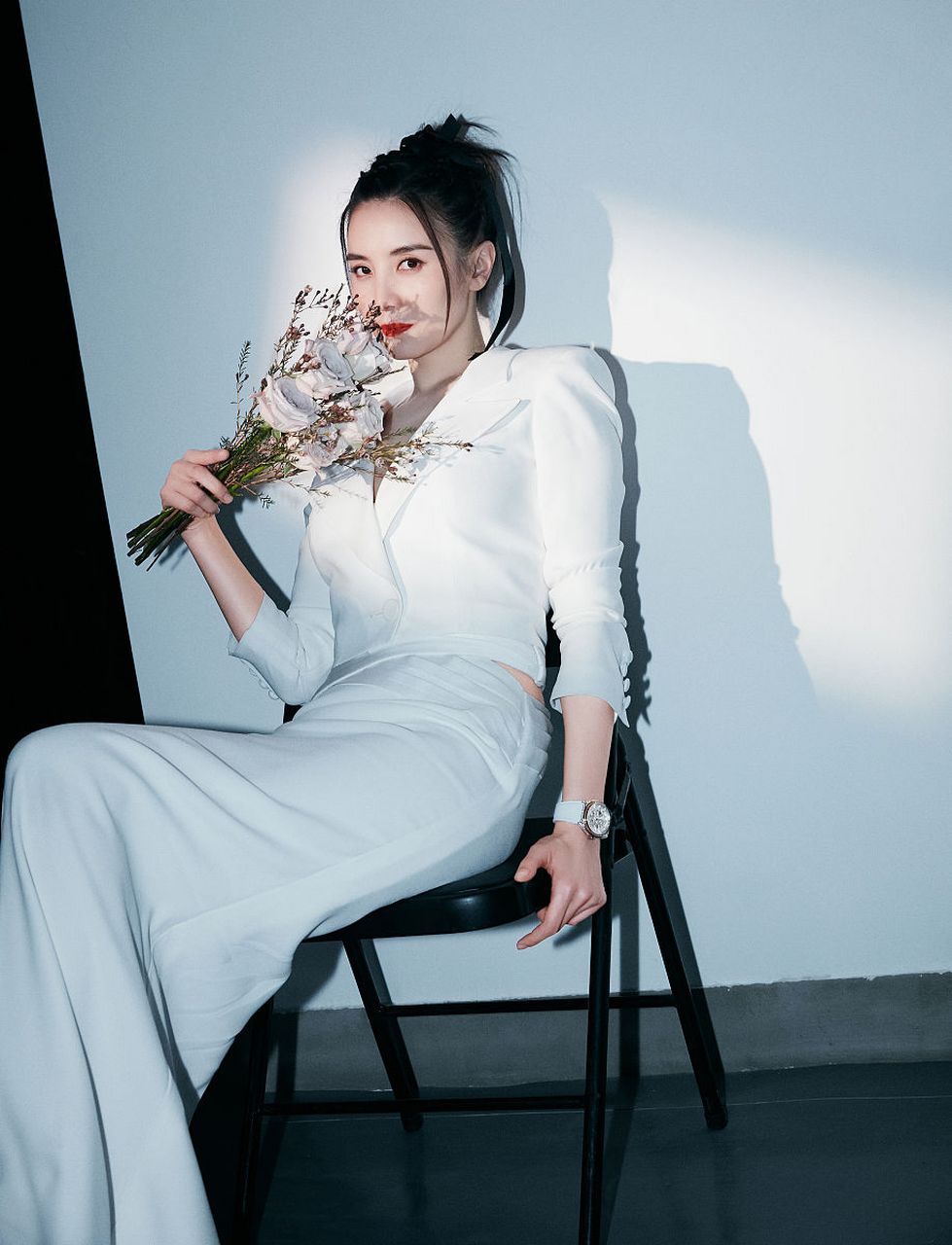 哈哈哈,刚刚看到#宋佳在纽约中文自我介绍#的视频,简直笑喷了!