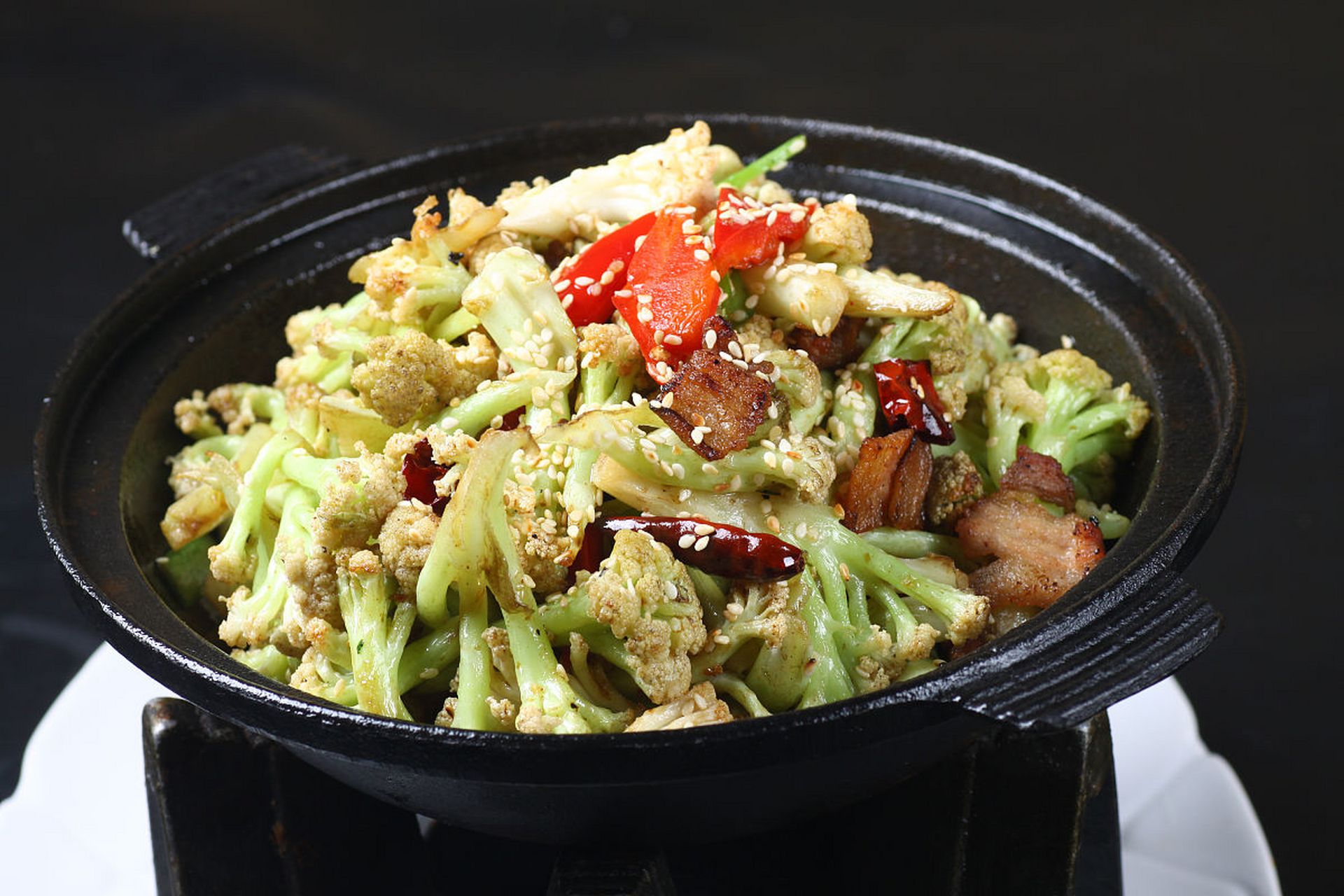 一年就这样快过去了,没什么想说的,就是心里堵的难