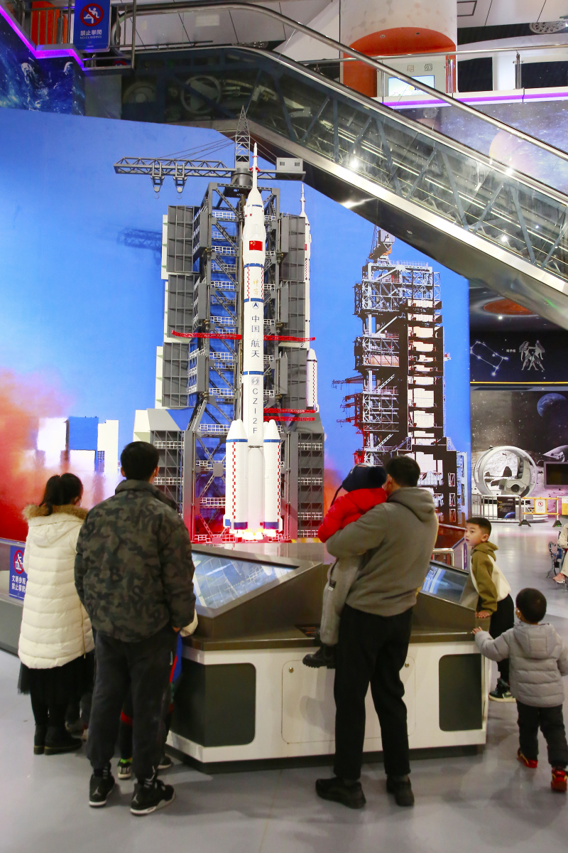 酒泉卫星发射中心的“五月天”