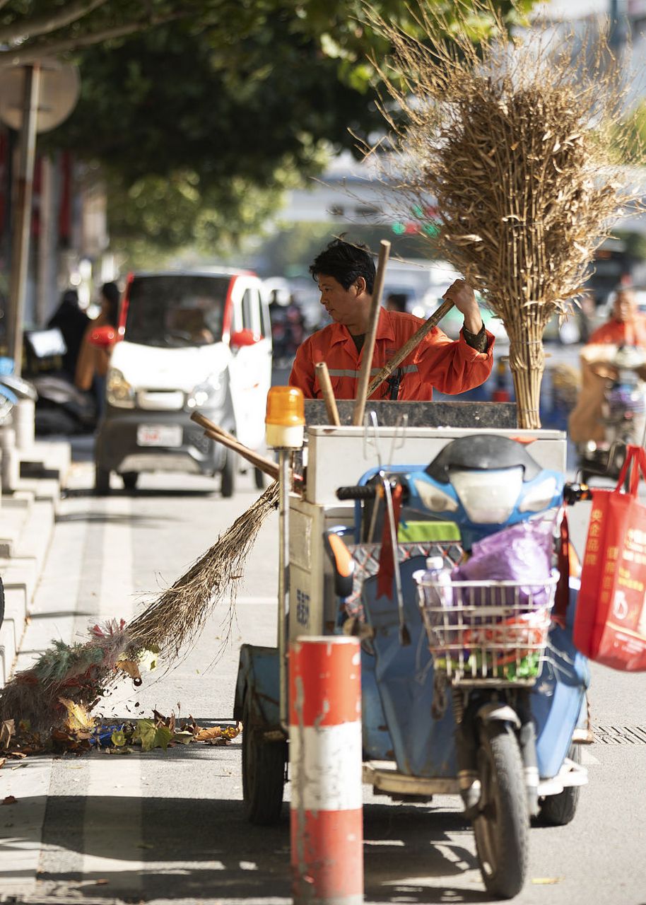 那么,我们每天这么忙碌,钱也没有挣到多少,到底是为了什么呢?