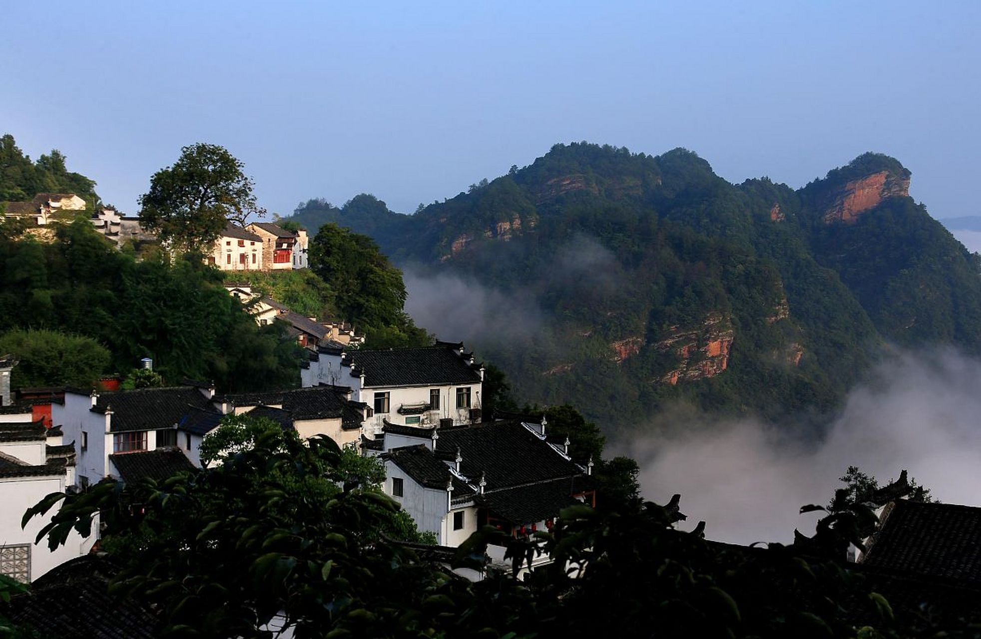 春游齐云山:位于安徽省黄山市休宁县城,被称为"江南小武当".