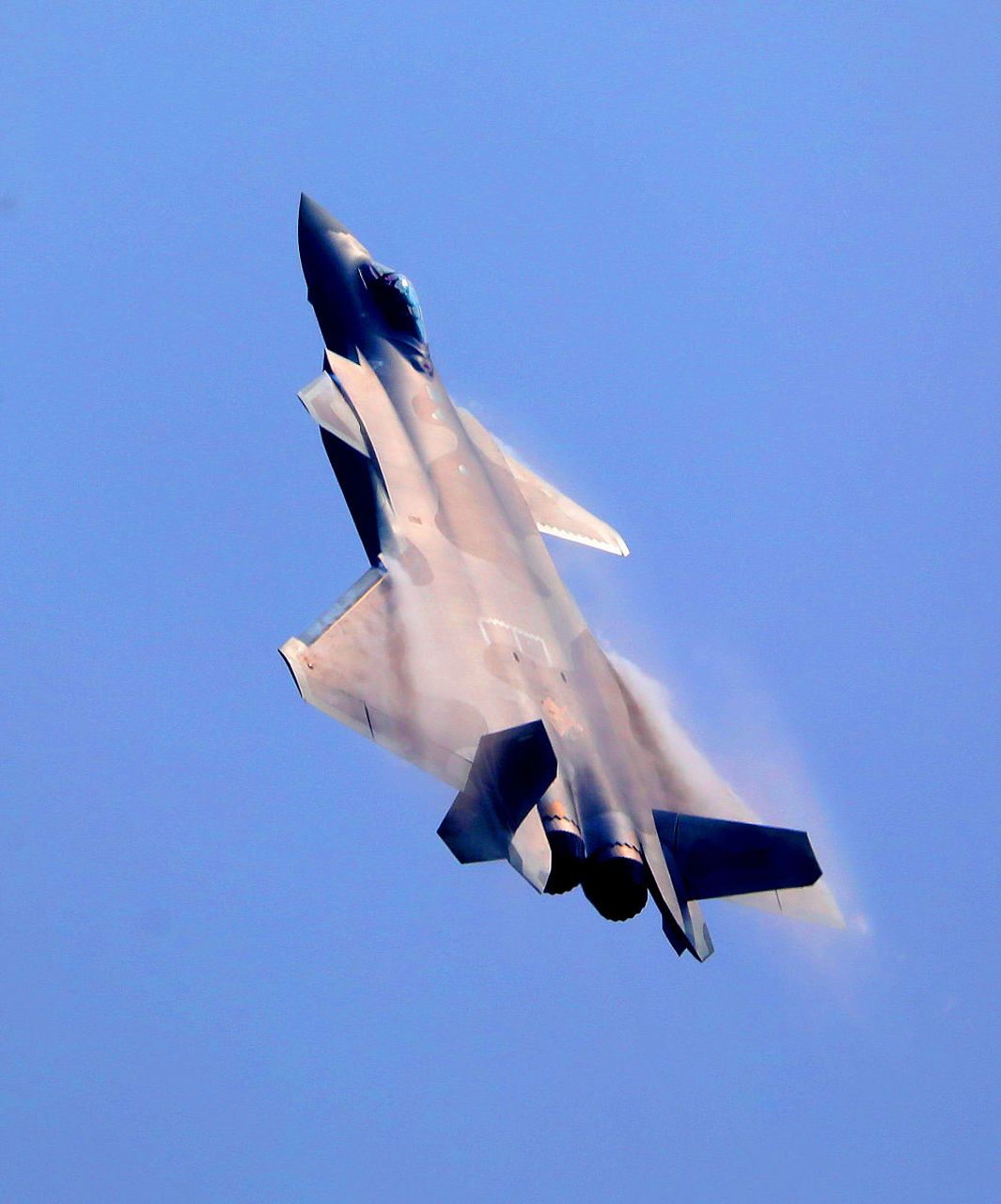 演习第二天,继续保持围岛进逼态势!