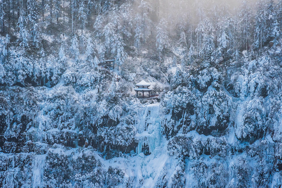 不是东北去不起,而是南方的雪更有性价比!南方绝美赏雪胜地