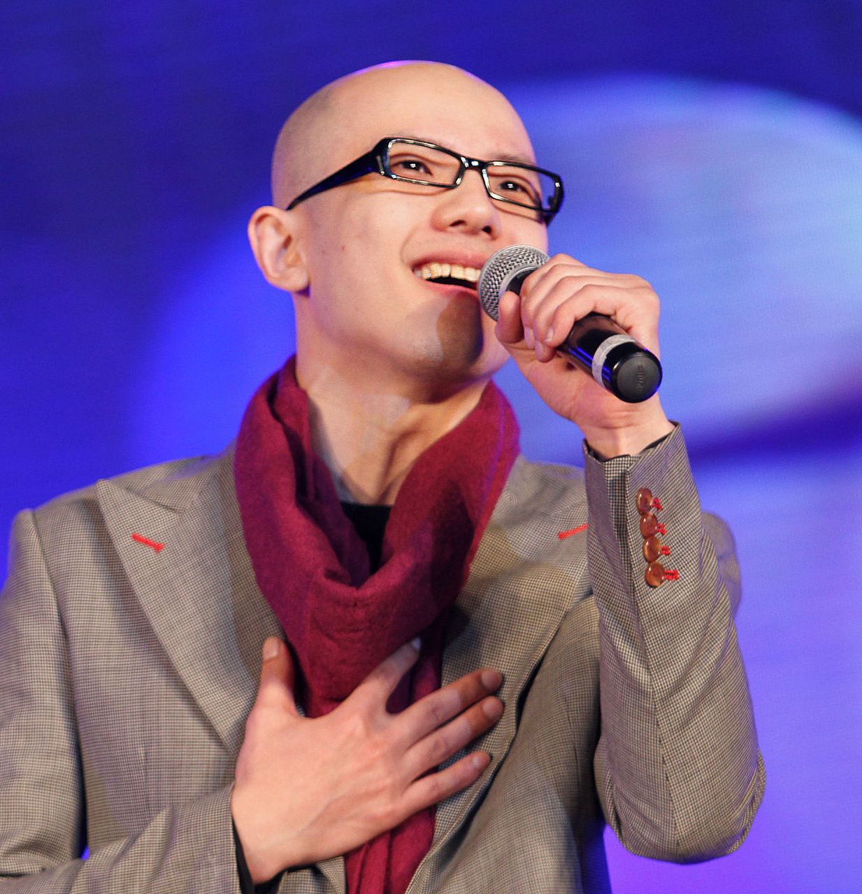 23日晚,百事校园最强音热爱盛典在上海都市频道播出,著名主持人林海