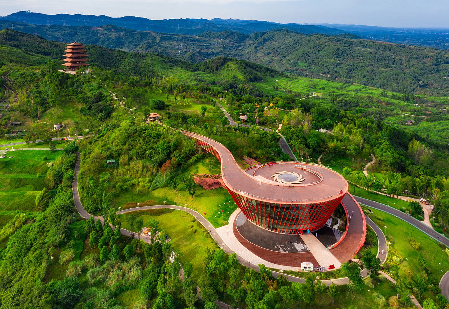 龙泉山风景区在哪里图片