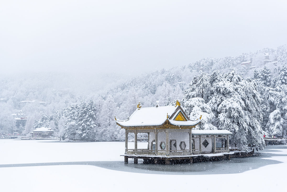 不是东北去不起,而是南方的雪更有性价比!南方绝美赏雪胜地