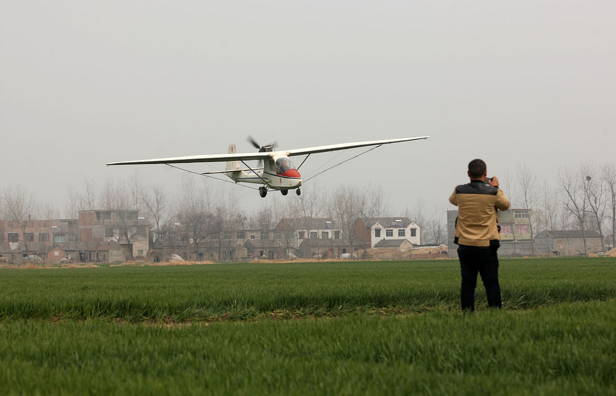 7月22日11时20分许,黑龙江鲲鹏航空公司一架运5bd农用作业飞机在位于