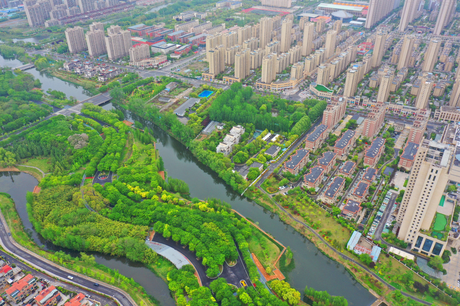 当你来到徐州,别忘了来睢宁公园感受一下这座城市的绿色魅力吧!