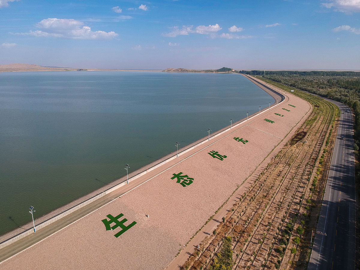 它是亚洲最大的沙漠水库,被人们誉为瀚海明珠!